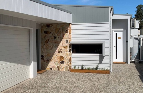 Shellharbour Condo | Wake up to the ocean at LegaSea