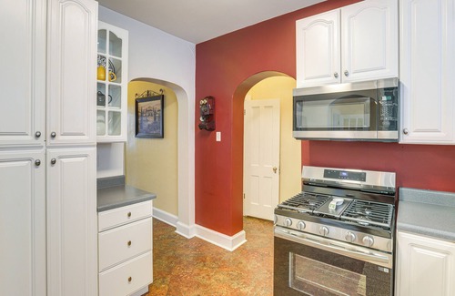 Washington House | Walk Everywhere! Dtwn WashMo Home Near Wineries