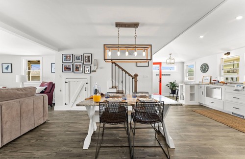 Scituate House | Walk on beach! Amazing views at Turner Tide!