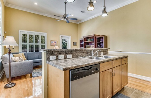 Downtown House | Walk to Blue Wahoos Stadium, Balcony views overlooking Downtown Pensacola