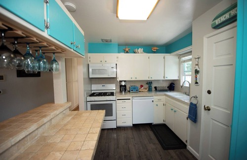 Opal Cliffs House | Walk to Capitola Beach, Private's Beach & Pleasure Point! New Huge Backyard!