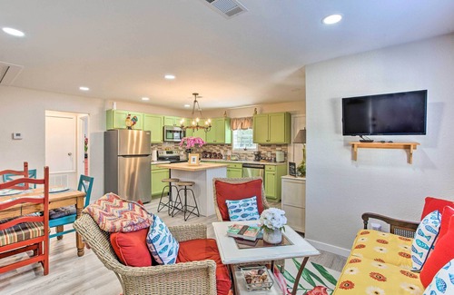 Tool House | Walk to Cedar Creek Reservoir: Home w/Fire Pit!