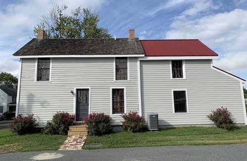 St. Michaels House | Walk to Everything House