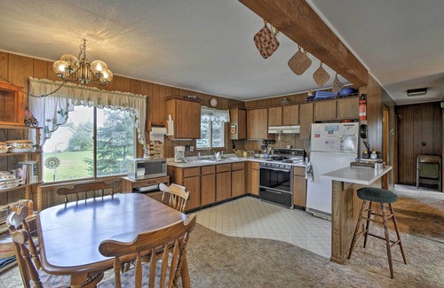 Markesan Cabin | Walk to Green Lake & Beach: Cozy Cabin w/Deck
