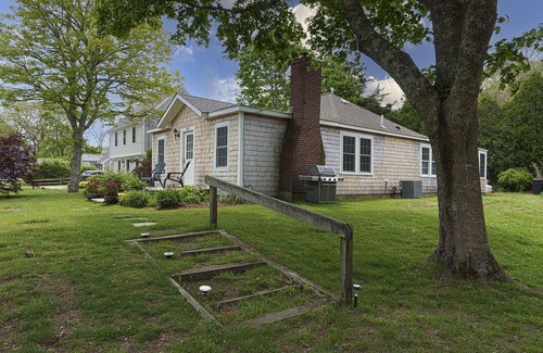 Osterville Apartment | Walk To Joshua Pond and Main Street. Renovated 2BR Cottage. Mid-Cape.
