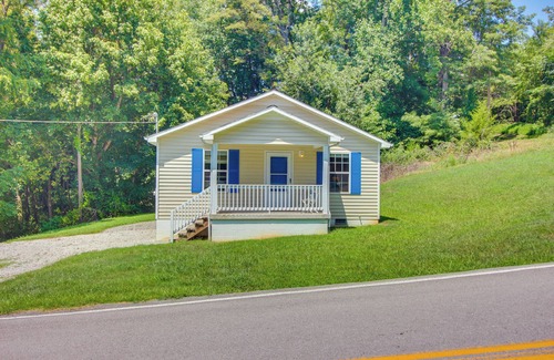 Byrdstown House | Walk to Main St: Inviting Byrdstown Home w/Yard!