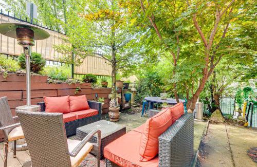Scranton House | Walk to Nay Aug Park Grand Group Getaway with Patio