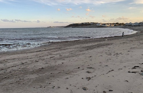 Greenbush House | Walk to Scituate Harbor, Peggoty Beach...3BR/2BA House w/ Nice Yard