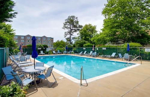Bethany Beach House | Walk to Shore and Boardwalk Bethany Beach Retreat