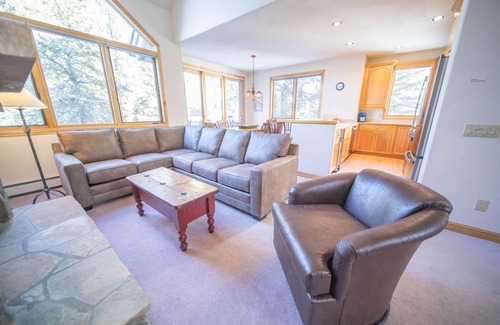 Mountain House House | Walk to ski slopes! Private hot tub and garage!