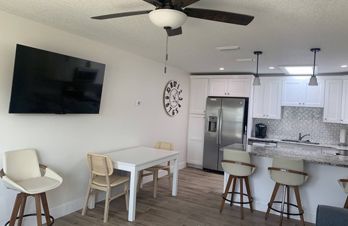 Horton Shores House | Walk to the beach & Flagler Ave