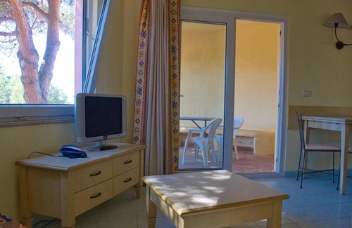 Canneddi Apartment | Walk To The Beach From Your Cottage-Apartment Set In Wild, Rural Sardinia