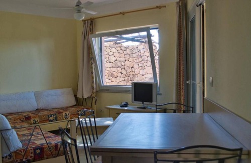 Canneddi Apartment | Walk To The Beach From Your Cottage-Apartment Set In Wild, Rural Sardinia