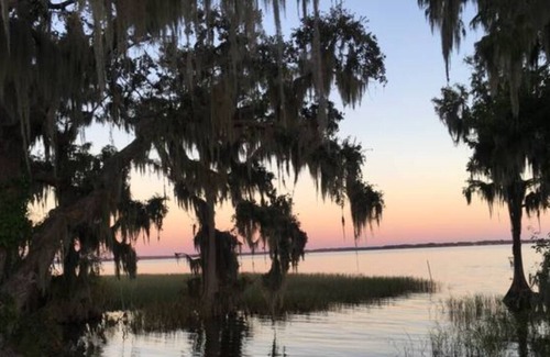 Palmetto Dunes Cottage | Walk to the Beach!- Sleeps 4... 5 Star Resort