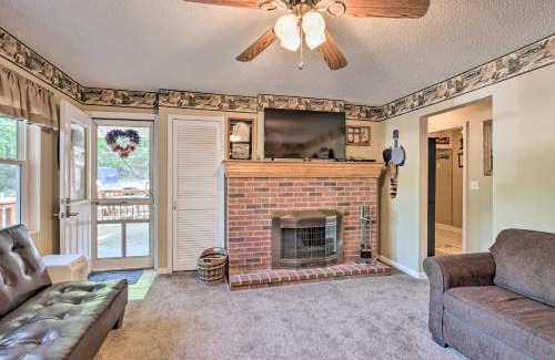 Osage Beach House | Walk to Waterfront Osage Beach Escape!