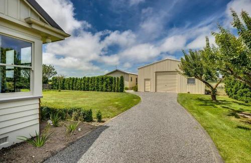 Havelock North House | Walk to wineries - large home