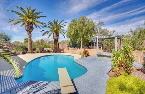 Casas Adobes Apartment | Walkable Studio w/Patio in Tucson!