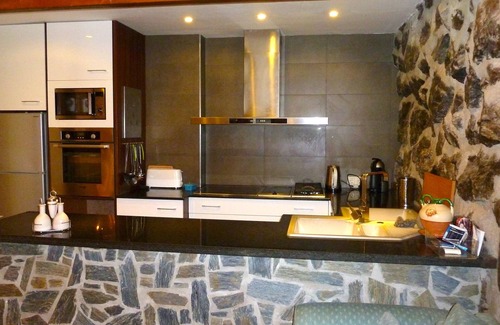 Alp Ski Chalet | Walking distance to the ski slopes ideal for families and dogs