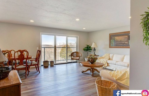 Shell Knob House | Walking distance to swim beach, boat launch, marina & restaurant! Space for 21!