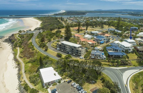 East Ballina House | Walters - Pet Friendly - Original Beach House With Sweeping Ocean Views