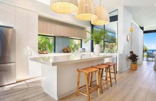 Suffolk Park House | Wanda Ocean Front - Direct access to Tallow beach
