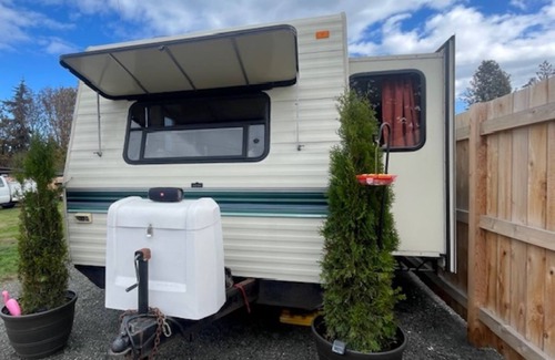 Port Angeles East House | "Wanderer's Nest – Boho Camper Retreat with Peaceful Vibes"