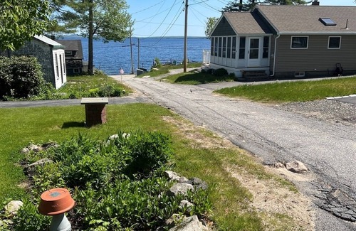 Standish Cottage | WARD'S COVE Sebago Lake