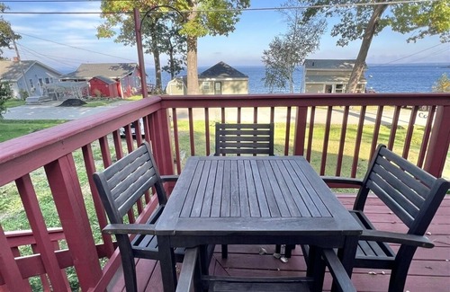 Standish Cottage | WARD'S COVE WITH VIEWS OF SEBAGO LAKE. SHORT WALK TO ASSOCIATION BEACH