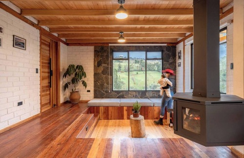 Guaranda Ski Chalet | Warmi Modern Luxury House with Mountain View