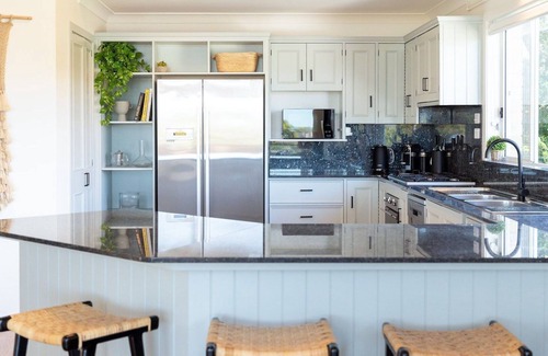 Currarong House | Warrahwillah – waterfront, amazing views