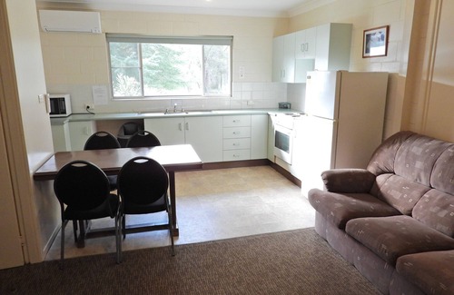 Coonabarabran Hotel | Warrumbungles Mountain Motel