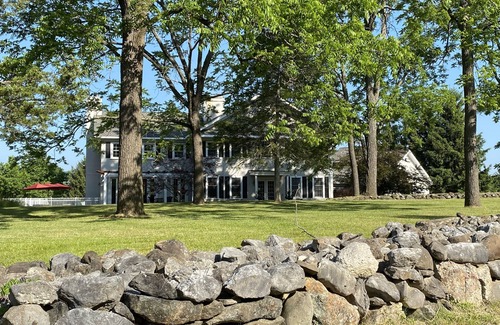 Warwick House | Warwick Manor House w. 4 Fireplaces, Mountain Creek Views, Hot Tub & Pool
