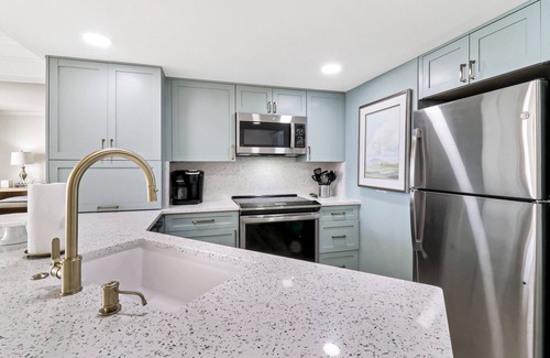 Palmetto Dunes Villa | WATCH DOLPHINS PLAY ALL DAY! Newly renovated! Two new pool on grounds!+