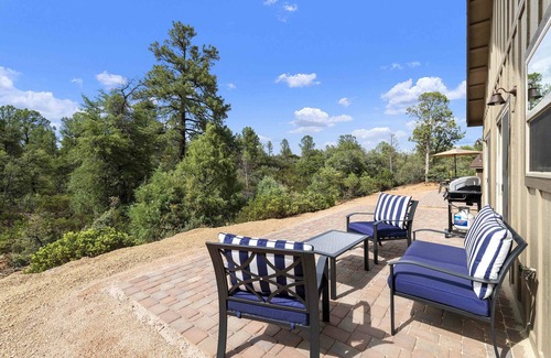 Payson House | Watching Wildlife: Private Oasis for 4 w/Patio, BBQ & Parking. Step Inside!