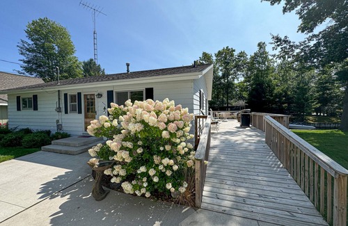 Indian River House | Water front home on canal with large patio, space for boat, & gas grill