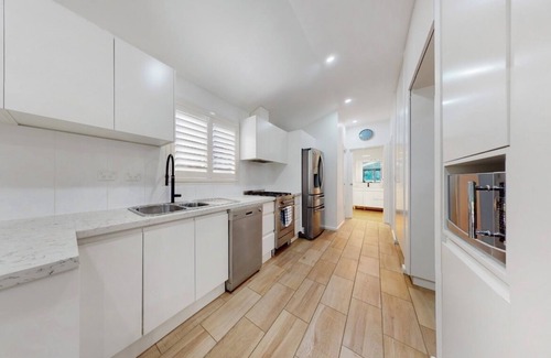 Wisemans Ferry House | Water frontage with private boat ramp, jetty and your own mooring. Cabin 3.