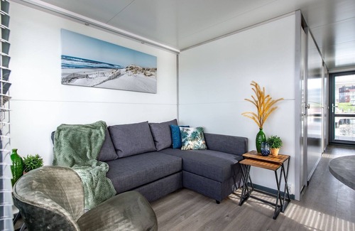 Kamperland Boat Rental | Water Lodge Kamperland with Scenic Terraces