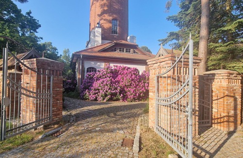 Graal Apartment | Water tower near the beach with sea view and large outdoor terrace