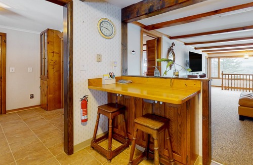 Hammondsport House | Water view home with a wood stove, grill, firepit, & washer/dryer - dogs ok