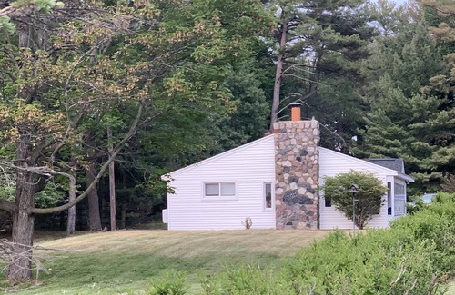 Tawas City House | Water View on Tawas Point