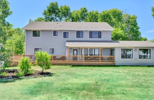 Onamia House | Water Views - Mille Lacs South West