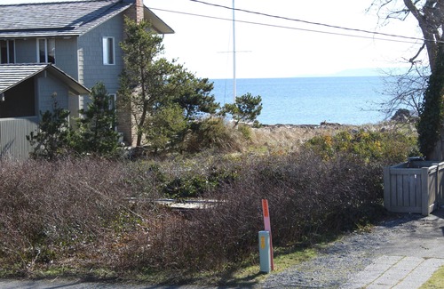 Sunlight Beach Cottage | Water Views, Sunlight Beach Useless Bay, Romantic #Whidbey Island #Getaway