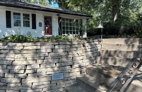 Des Moines House | Waterbury Treasure!