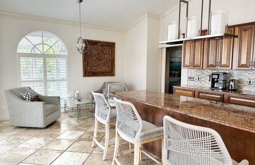 Marco Island House | Waterfront, 3 blocks to Tigertail Beach, Heated Pool.