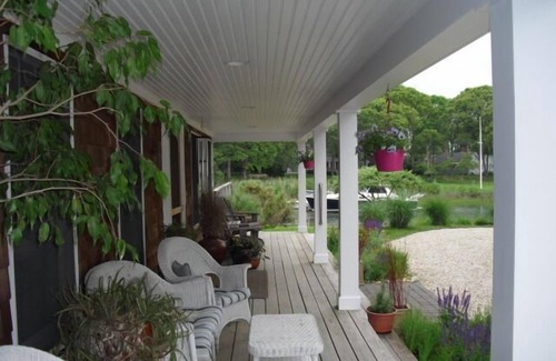 Silver Beach House | Waterfront Charmer with boat slip on idyllic Shelter Island for summer rental