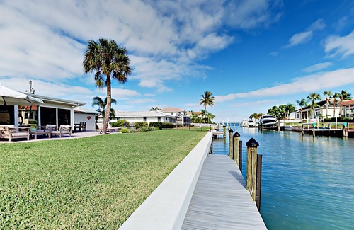 Sarasota House | Waterfront Coastal 3 BR/3 BTH w/Pool, 50ft. Boat Dock, Walk to Beach
