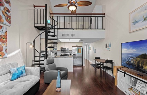Port Charlotte Apartment | Waterfront Condo w Scenic Views-Heated Pool