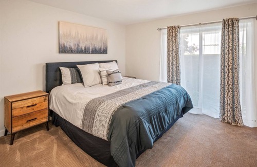 Sandpoint Condo | Waterfront condo w/dedicated boat slip, Tennis, Pool in Summer. Pet friendly!