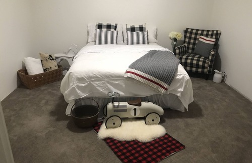 Penetanguishene House | Waterfront dream on Georgian Bay