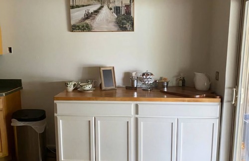 Queensbury House | Waterfront Escape